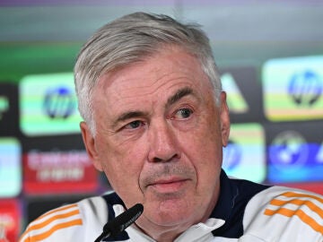 Carlo Ancelotti en rueda de prensa