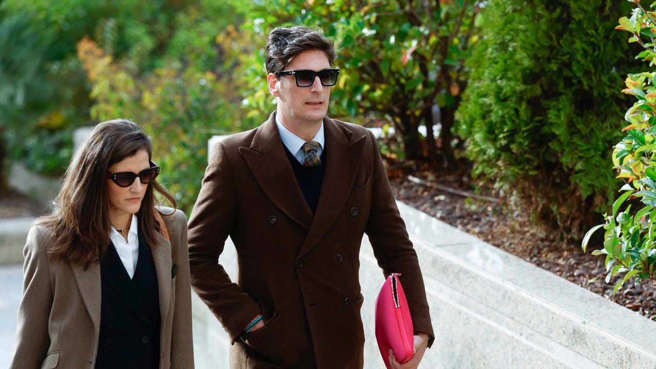 Condenan a Alberto Luceño a 3 años de prisión por el 'caso mascarillas ...