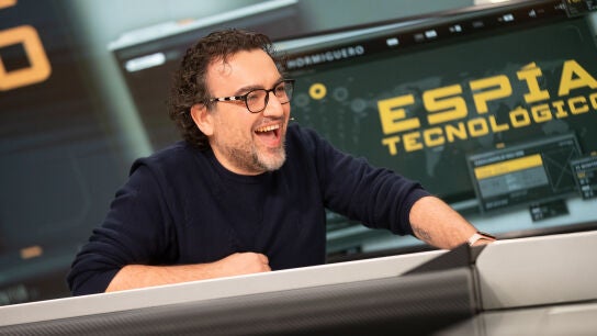 Suko, esp&iacute;a tecnol&oacute;gico 