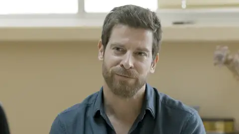 Manu Baqueiro nos presenta su personaje en Perdiendo el juicio Manu Baqueiro nos presenta su personaje en Perdiendo el juicio