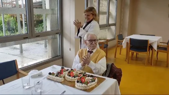 Luis cumple 100 años lleno de vitalidad Antena 3 Noticias