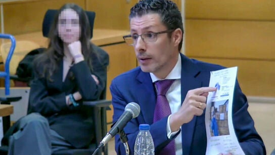 Alberto Luce&ntilde;o durante el juicio