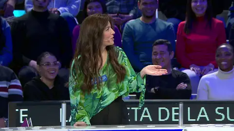 “Si le das el premio a ella la vas a liar”: Tira y afloja entre compañeros por el Se lo doy “Si le das el premio a ella la vas a liar”: Tira y afloja entre compañeros por el Se lo doy