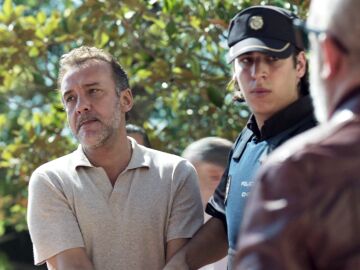 &iquest;El fin del imperio de los Aguilar? La polic&iacute;a detiene a Vicente en su propia casa