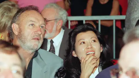 El actor Gene Hackman y su mujer Betsy Arakawa en 1993 El actor Gene Hackman y su mujer Betsy Arakawa en 1993