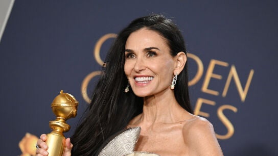 Demi Moore, tras ganar el Globo de Oro a Mejor actriz de comedia o musical por La sustancia