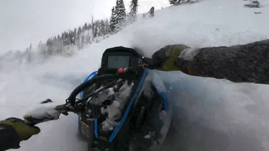 Aidan Croft, piloto que sufrió una avalancha Aidan Croft, piloto que sufrió una avalancha
