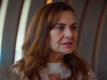 Avance de esta noche de Renacer: Nevra descubre que su novio es un estafador 