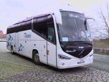 Los viajes exprés en bus están en auge: “De algunos salen parejas y pandillas de amigos”