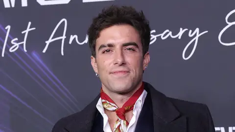 Álvaro de Luna posa para los medios Álvaro de Luna posa para los medios