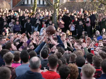 Una imagen del Shrovetide Football match el pasado 4 de marzo de 2025 Una imagen del Shrovetide Football match el pasado 4 de marzo de 2025