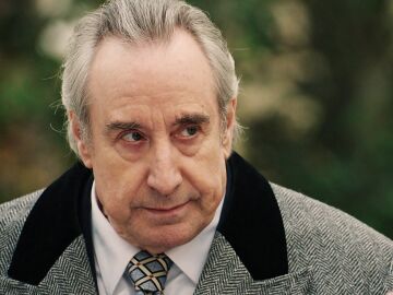 Don Pedro vuelve a ganarse la confianza de Irene, &iexcl;quiere que le ayude en su plan de traicionar a los Merino!