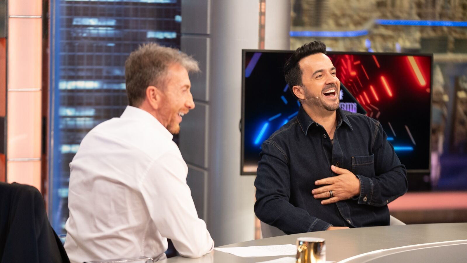¡Ver para creer! La anécdota más surrealista de Luis Fonsi jugando al golf