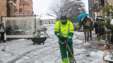 Calle junto a al Palacio de los Condes de Gómara en Soria Calle junto a al Palacio de los Condes de Gómara en Soria