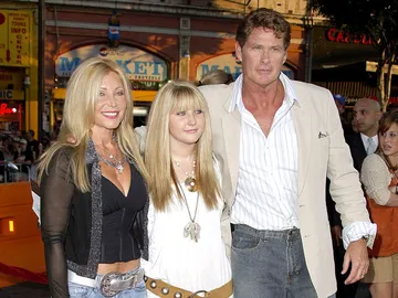 Pamela Bach Hasselhoff y David Hasselhoff junto a su hija Hayley Pamela Bach Hasselhoff y David Hasselhoff junto a su hija Hayley