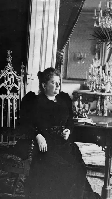 Emilia Pardo Bazán Emilia Pardo Bazán