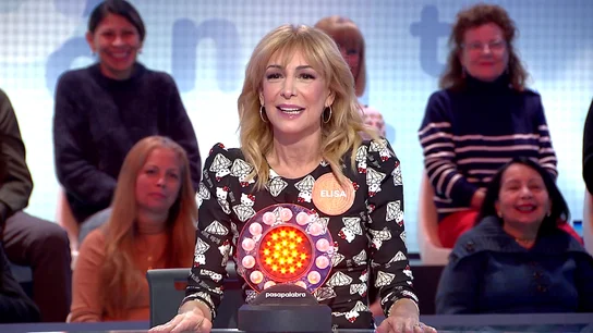 Elisa Matilla aprende cómo se dice “mensaje” en inglés: “¡Como el futbolista!” Elisa Matilla aprende cómo se dice “mensaje” en inglés: “¡Como el futbolista!”