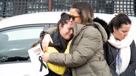 Mar&iacute;a Guardiola traslada sus condolencias a la familia y compa&ntilde;eros de la educadora social asesinada en Badajoz