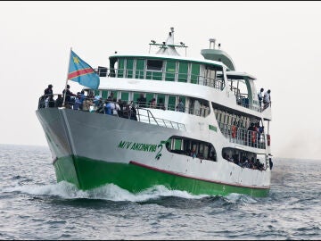 Imagen de un ferry en República Democrática del Congo