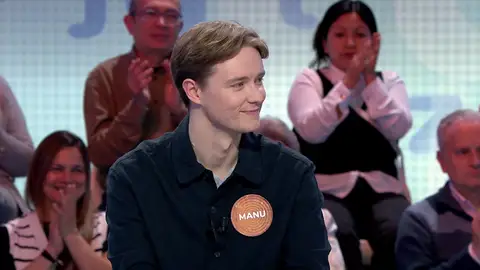 La ingeniosa reacción de Manu cuando sus invitados sugieren que comparta el bote con ellos La ingeniosa reacción de Manu cuando sus invitados sugieren que comparta el bote con ellos