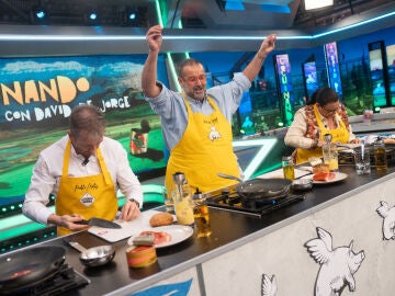 "Da gloria venir aqu&iacute;": Mar&iacute;a del Monte disfruta con la receta de David de Jorge