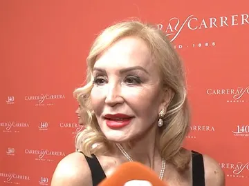 Carmen Lomana en la cena de gala de Carrera y Carrera Carmen Lomana en la cena de gala de Carrera y Carrera