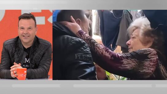 Jos&eacute; El&iacute;as vuelve a su barrio.
