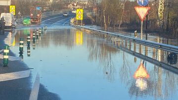  Cortada la M-206 por agua en la vía 