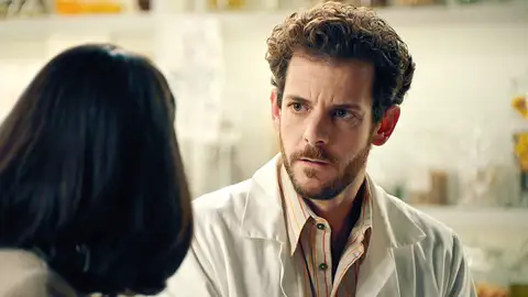 Luis, aterrado, se da cuenta de que ha perdido el olfato, ¿será una secuela de su enfrentamiento con Jesús? Luis, aterrado, se da cuenta de que ha perdido el olfato, ¿será una secuela de su enfrentamiento con Jesús?