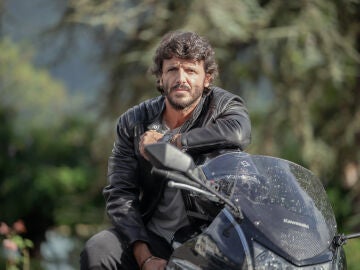 Conoce m&aacute;s a Jaime Zatarain, Edu en &Aacute;ngela: sus otros papeles en series de Antena 3