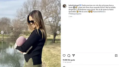 Helen Lindes con su hija Anais en brazos Helen Lindes con su hija Anais en brazos