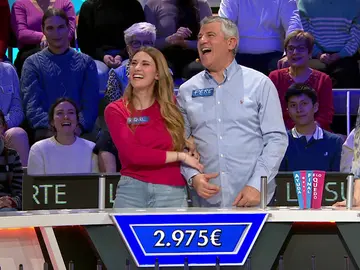 Pere vuelve a sorprender con su puntería y cae en la casilla de los 1.000 euros tras el intento fallido de Félix e Irene: “Te lo dije” Pere vuelve a sorprender con su puntería y cae en la casilla de los 1.000 euros tras el intento fallido de Félix e Irene: “Te lo dije”