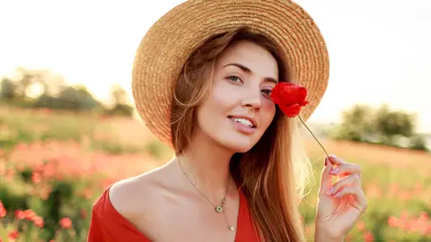 Mujer en primavera Mujer en primavera