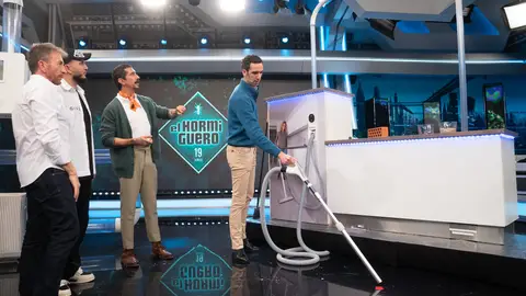 Omar Montes flipa con el invento que puede revolucionar los hogares con la colada Omar Montes flipa con el invento que puede revolucionar los hogares con la colada