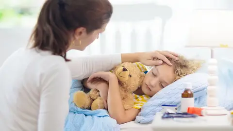 Un niño se encuentra mal Un niño se encuentra mal