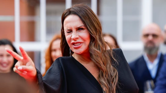 Karla Sofía Gascón en la alfombra roja del Festival de Málaga Karla Sofía Gascón en la alfombra roja del Festival de Málaga