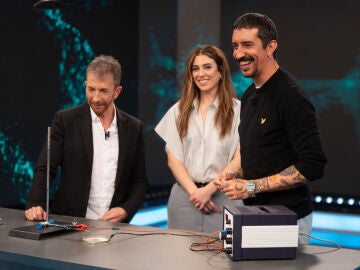 Nauronas met&aacute;licas: as&iacute; es el experimeinto que ha dejado perplejo a Blanca Su&aacute;rez