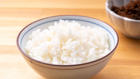 Bol con arroz blanco Bol con arroz blanco