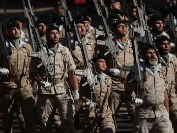 Militares en el desfile del 12 de octubre Militares en el desfile del 12 de octubre