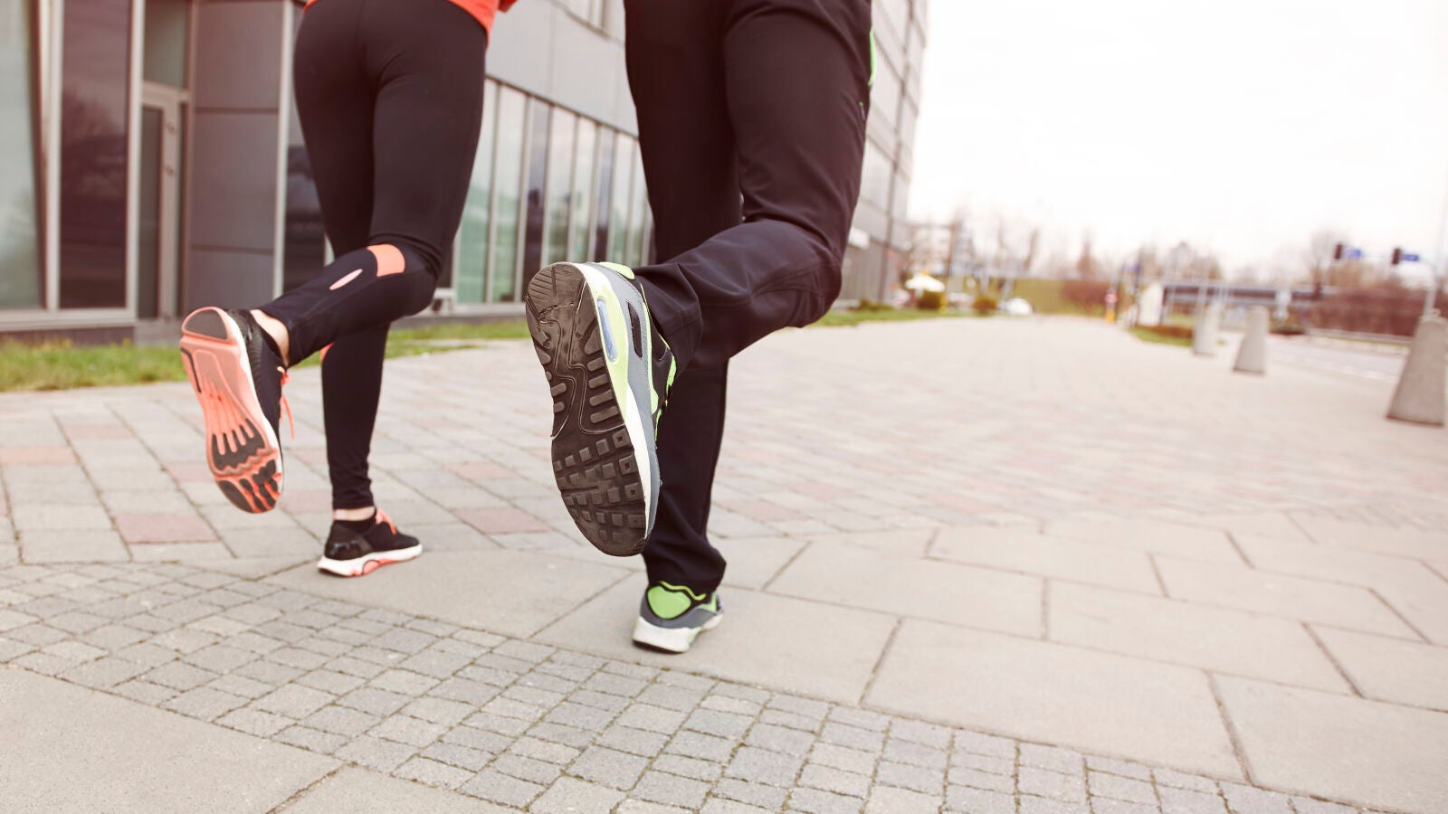 ¿Salir andar cuenta como entrenamiento? Un experto en actividad física nos saca de dudas