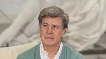 Cayetano Martínez de Irujo, en un coloquio en Madrid Cayetano Martínez de Irujo, en un coloquio en Madrid