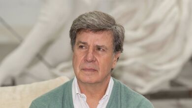 El problema de salud de Cayetano Martínez de Irujo que le ha obligado a cancelar el homenaje a la duquesa de Alba 