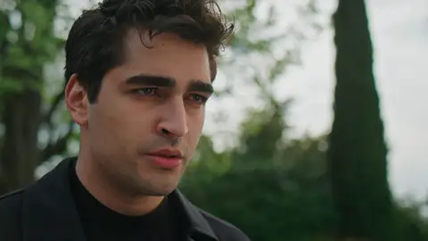 Ferit pega a Tarik y declara la guerra al patriarca de los Ihsanli: “No ...