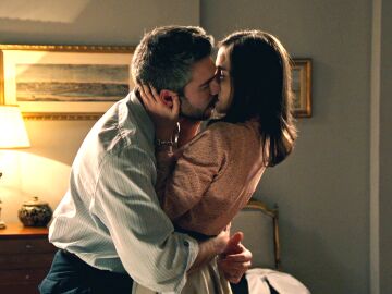 Andr&eacute;s y Bego&ntilde;a se dejan llevar y pasan la noche juntos: &ldquo;Necesito tu amor&rdquo;