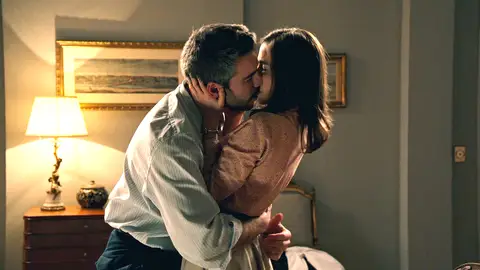 Andrés y Begoña se dejan llevar y pasan la noche juntos: “Necesito tu amor” Andrés y Begoña se dejan llevar y pasan la noche juntos: “Necesito tu amor”
