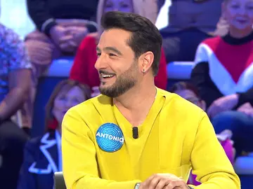 ¿Es de color amarillo o mostaza? Debate en Pasapalabra con el jersey de Antonio Velázquez ¿Es de color amarillo o mostaza? Debate en Pasapalabra con el jersey de Antonio Velázquez
