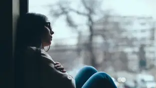 Joven con problemas de salud mental Joven con problemas de salud mental