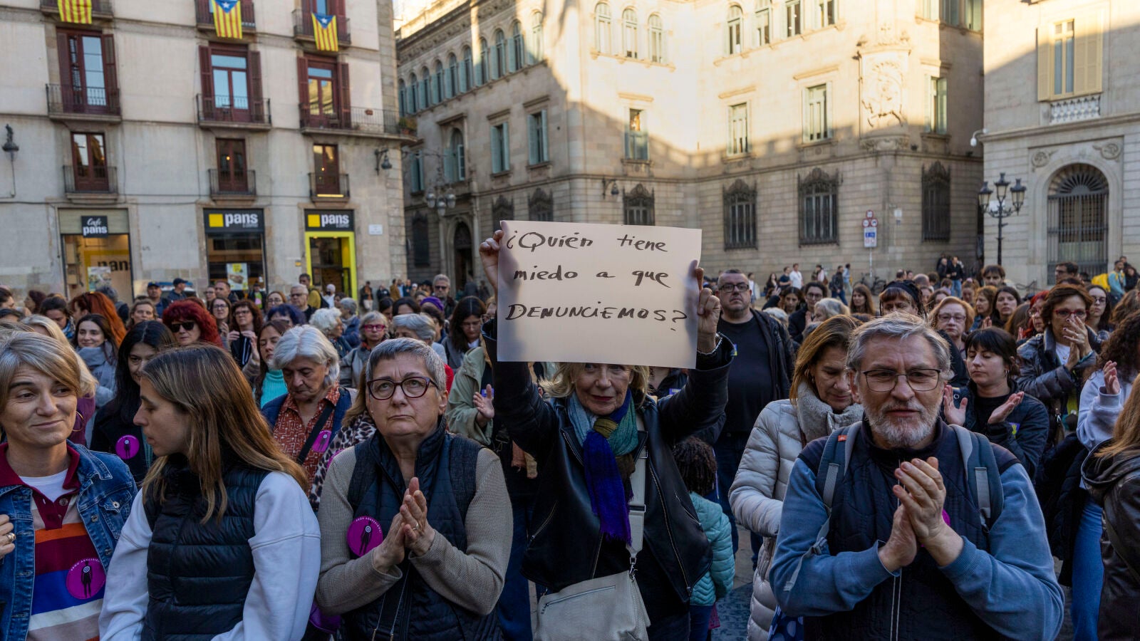 Manifestación en Barcelona contra la absolución de Dani Alves: 