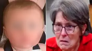 Imagen del bebé y de su abuela Imagen del bebé y de su abuela