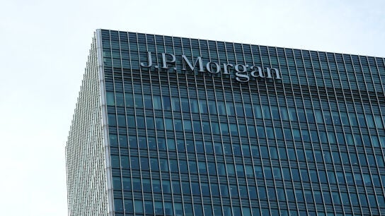  Una vista del edificio del banco estadounidense JPMorgan en el complejo de oficinas de Canary Wharf.